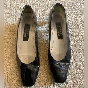 👠🖤 Stuart Weitzman Women Black Patent Leather Heels Clear Square Heel Sz 7 EUC